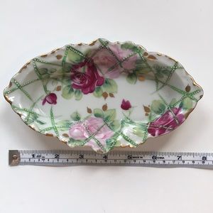 Antique Floral Jewelry or Soap Dish